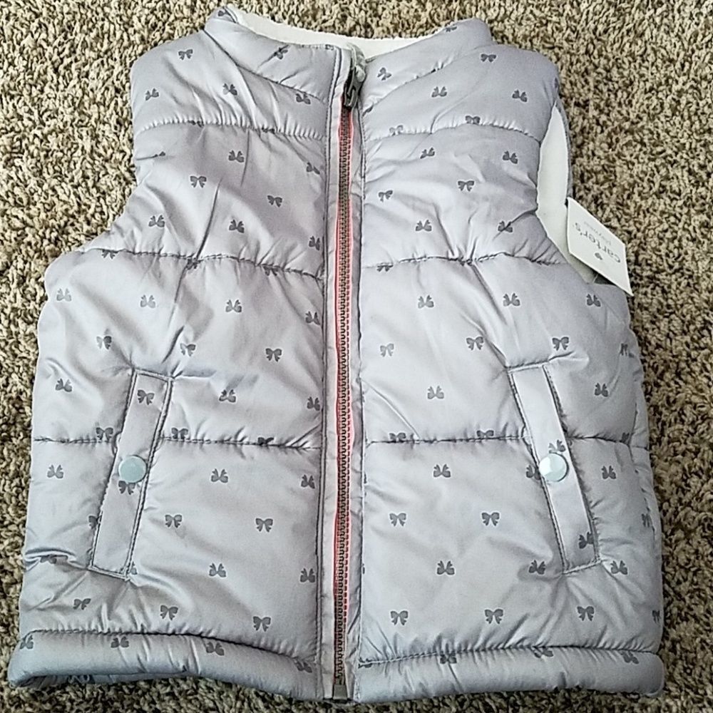 Carter's Toddler Puffer Vest Gray/White Size 4T Sleeveless Winter Outerwear